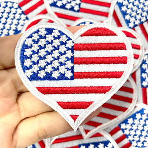 Patchs brodés thermocollants pour chapeaux, motif drapeau cœur patriotique, applique DIY - Product Image 1