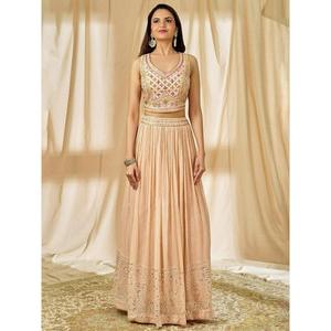 Fabulous <b>Peach</b> Thread Embroidered Georgette Reception Wear Lehenga Choli - Product Image 4