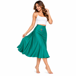 Découvrez un choix de mode frais et tendance avec la jupe midi pour femme, conçue pour compléter les hauts ajustés, les chemises amples et les vêtements d'extérieur légers. - Product Image 5