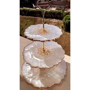 Support à gâteau élégant en résine pour table à manger, vaisselle élégante pour fête et décorations de table - Product Image 2