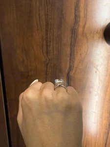 Anillo de Compromiso Solitario con Diamante Cultivado en Laboratorio de Corte Radiante de 8 Quilates _ E-VVS2 Certificado por IGI _ Anillo Solitario de Oro Blanco de 14k - Product Image 2