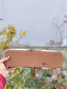 Estuche de Viaje de Cuero Resistente al Calor con Pelo Natural, Hecho a Mano, para Planchas de Pelo, Organizador Perfecto para Herramientas de Peluquería - ¡Gran Oferta! - Product Image 4