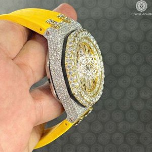 Montre de Luxe pour Homme Charmante, en Acier Inoxydable Doré, Lunette Sertie de Diamants, Mouvement Mécanique Analogique, Date Automatique, Boîtier Carré 40mm, Poussoir - Product Image 2