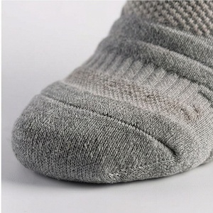 Athletic Crew Socks Solid Gray Knitted Breathable Polyester Spandex Running Support Summer Adult Regular Style - Product Image 6