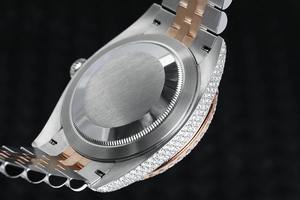 Montre en moissanite de qualité export, style japonais, boîtier fin, idéale pour le quotidien et le bureau, disponible en gros. - Product Image 5