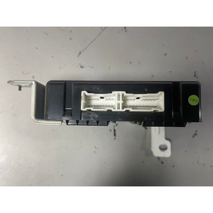 Pièces détachées auto d'occasion compatibles avec Kia Picanto All New Morning BCM Module de commande de carrosserie 95400-1Y000 pièces auto coréennes - Product Image 1