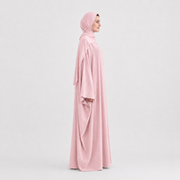 Ensemble Abaya Décontracté Grande Taille pour Femme avec Hijab, Manches Longues, Longueur Maxi, Tissu Antistatique, Séchage Rapide, Doux et Respirant – Vente en Gros