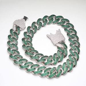 Cadena de Eslabones Cubanos Verdes de Lujo con Moissanita VVS, Joyería Hip Hop para Hombre y Unisex, Estilo Premium, Chapado en Oro Iced, Certificado IGI - Product Image 1