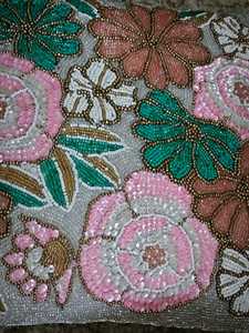 Housse de coussin décorative abordable avec perles, idéale pour canapé moderne, chaise longue et décoration de chambre, magnifiquement réalisée à la main - Product Image 5