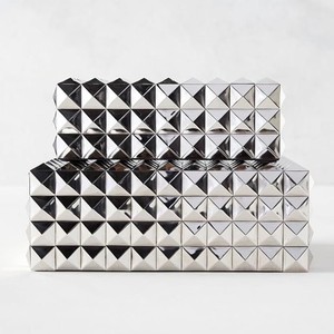 Caja de Almacenamiento de Joyas Decorativa con Tachuelas de Acero de Alta Calidad, Diseño Estilo Americano, Colores Disponibles, Parte Superior e Inferior - Product Image 3