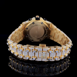 Montre de luxe ronde en moissanite avec boîtier en alliage, bracelet en acier inoxydable, cadran en cristal et aiguilles, montre tendance - Product Image 3