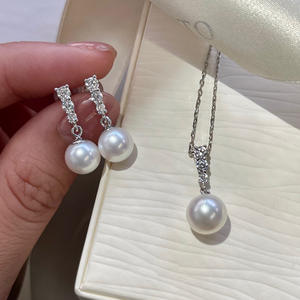 Pendientes de Perlas Naturales de Agua Dulce de 7-9 mm con Forma Redonda Impecable, Plata de Ley 925, Luz Extremadamente Brillante - Product Image 2