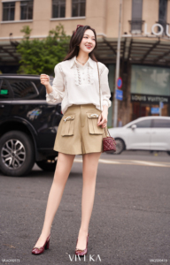 กางเกงขาสั้นคาร์โกเอวสูงทรงเอสำหรับผู้หญิง กางเกงขาสั้นทรงหลวมมีกระเป๋าหน้า สีเบจลำลอง ยี่ห้อ SUSIE - Product Image 5