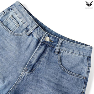 Shorts en jean baggy pour homme style streetwear, respirants, décontractés, effet usé, coupe ample, avec logo personnalisé imprimé ou brodé, délavage clair, été - Product Image 6