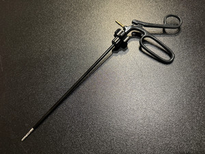 Arthroscopy Surgical <b>Instrument</b> <b>Laparoscopic</b> EndoPlastic Grasping Forceps Straight Rotating Endoscopic Tools CE ISO - Product Image 1