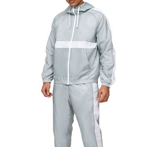 Chaqueta Cortavientos Ligera Unisex de Nailon con Capucha y Cremallera, Conjunto Deportivo Estampado para Hombre con Servicio OEM - Product Image 1