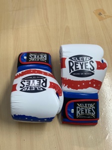 Gants de boxe Cleto Reyes, design drapeau américain, fermeture à lacets en cuir, respirants, équipement d'entraînement pour adultes - Product Image 4