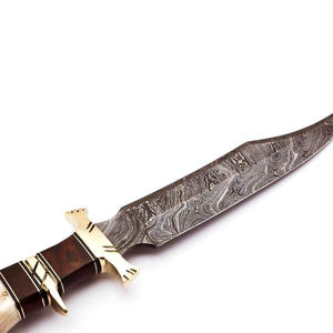 Beautiful Handmade Damascus Steel Pocket/Hunting/Bowie <b>Knife</b> Serrated Edge Clip Point OEM Customized 3-Year Warranty Best - Product Image 2