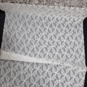 ผ้าลูกไม้ยืดลายเรขาคณิต 147 ซม. น้ำหนักเบา สีตามสั่ง ไนลอนผสมสแปนเด็กซ์ ระบายอากาศได้ดี เนื้อนุ่ม เหมาะสำหรับชุดชั้นใน ชุดนอน ชุดแต่งงาน - Product Image 2