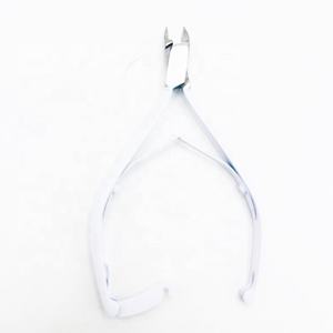 Pinzas para cutículas profesionales, cuchillas afiladas de acero inoxidable de grado quirúrgico, pinzas para uñas personalizadas sostenibles para dedos, cuidado Personal - Product Image 4