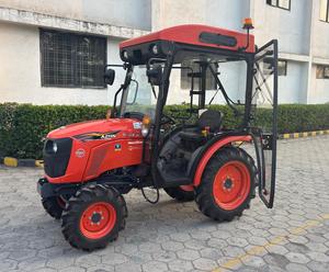 เครื่องทำความร้อนในห้องโดยสารรถแทรกเตอร์ล้อ4WD สบายทุกสภาพอากาศส่วนประกอบหลักเครื่องยนต์ใหม่สำหรับการกำจัดหิมะ - Product Image 4