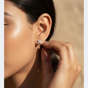 Boucles d'oreilles clous en or plaqué pour femme, 0,50 carats (CTW), en forme de marquise, avec grappe de fleurs, certifiées IGI, de luxe, cultivées en laboratoire - Product Image 6