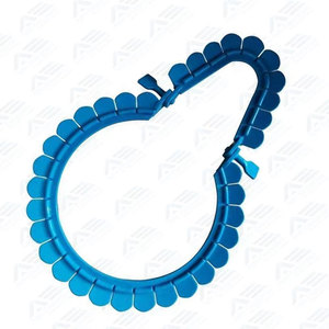 Retractor Lone Star de Alta Calidad para Veterinaria con Anillo y 5 Ganchos Adicionales, Instrumento Quirúrgico - Product Image 2
