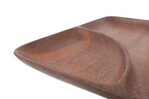 Plato Cuadrado de Madera Natural Hecho a Mano, Ideal para Servir Comida con Estilo o para Uso Decorativo en el Hogar y la Cocina - Product Image 3