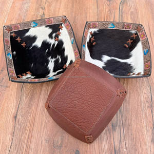 Cuenco de cuero genuino para cabello en cuero de vaca, 3 juegos, bandeja occidental, cuenco de punto de Whipstitch de cuero Floral, lujosa bandeja de valet, regalo de boda - Product Image 3