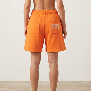 Shorts de jogging décontractés en molleton orange pour femme avec lettrage en strass et cordon de serrage à la taille - Product Image 5