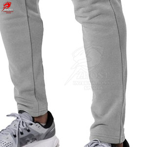Pantalon homme classique au toucher doux et confortable, idéal pour le quotidien et les occasions professionnelles. - Product Image 6