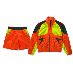 Ensemble short et veste à capuche pour femme, taille élastique, en mélange de nylon léger, pour la course à pied, fabrication OEM ODM, marque privée - Product Image 6