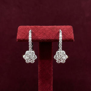 Boucles d'oreilles tendance en forme de fleur, plaquées or blanc 18 carats, serties de diamants véritables, pour femme, cadeau de fête - Product Image 1