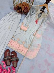 Ensemble Kurti Palazzo Pastel Élégant avec Dupatta pour Femme – Collection de Tenues Ethniques Brodées de Créateur pour Soirées - Product Image 3