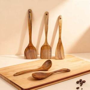 Juego de cucharas de madera rústicas para cocinar en la cocina con espátula, cuchara, volteador y cuchara para mezclar para la preparación de alimentos. - Product Image 4