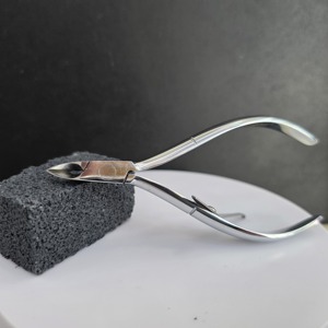 ชุดตะไบเล็บเหล็กคมทนทาน ใบมีดตรง สำหรับดูแลเล็บเท้า รับผลิตแบบ OEM ODM พร้อมโลโก้และบรรจุภัณฑ์ตามสั่ง มีจำหน่ายขายส่งจำนวนมาก สำหรับผู้ส่งออก - Product Image 3