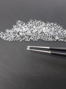 Topacio Blanco Natural de 1.5MM, Corte Princesa Cuadrado, Gemas Sueltas de la Mejor Calidad para Joyería - Product Image 1
