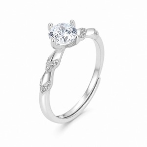 Anillo de Compromiso de Plata 925 con Diamante Redondo para Mujer, Engaste de Garras, Estilo Clásico - Product Image 3
