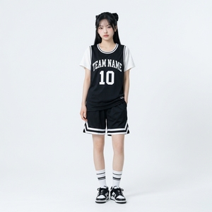 Conjunto de Uniforme de Baloncesto Sublimado de Alta Calidad 2026 para Mujer, Negro y Blanco, 100% Poliéster, Cuello en V, Sin Mangas, Malla, Personalizado para Equipo - Product Image 1