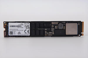 Venta al por mayor del centro de datos SSD PM9A3 1,92 TB SSD PCIe 4,0 X4 NVMe M.2 22110, unidad de estado sólido para servidores, venta al por mayor de La MZ1L21T9HCLS-00A07 - Product Image 3