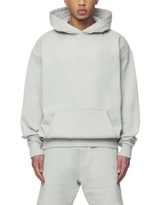 Conjuntos de chándal de lujo para hombre: Sudadera con capucha de manga larga oversize con hombros caídos y pantalones cortos holgados sin dobladillo, ideales para primavera. OEM. - Product Image 3