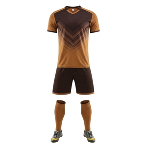 Camiseta de Fútbol Personalizada sin Marca, Corte y Confección a Medida, para Adultos, 100% Poliéster, Transpirable, de Secado Rápido, Cuello Redondo, Manga Corta, para Equipo - Product Image 6