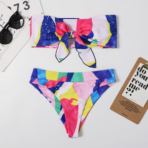 Conjunto de Bikini con Estampado Geométrico para Mujer, Top Bandeau, Braguita Tipo Tanga, Traje de Baño Elástico de Spandex y Poliéster - Product Image 5