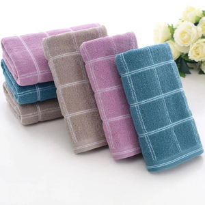 Ensemble de serviettes de bain en coton jetables hypoallergéniques, écologiques, compressées, qualité professionnelle, style 2026, super absorbantes - Product Image 4