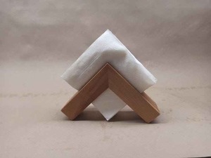 Boîte à mouchoirs en bois de qualité supérieure, faite à la main, pour table à manger, décoration intérieure et cadeau, en vente - Product Image 2