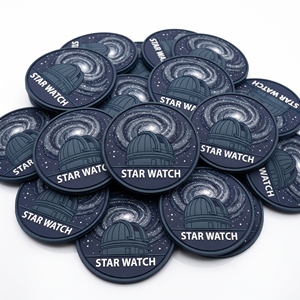 Fournisseur en gros : Patch en caoutchouc 3D, Emblème rond en PVC souple, motifs Étoile, Montre, Observatoire, Galaxie, pour sacs d'extérieur, casquettes et vestes - Product Image 1