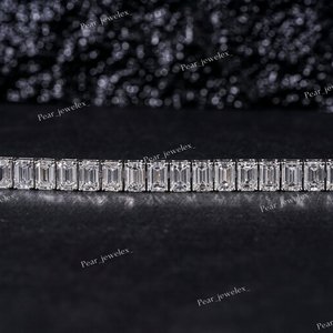 Bracelet tennis de luxe en argent 925 avec moissanite taille émeraude, sertissage artisanal, bijoux de mariage pour femme - Product Image 3
