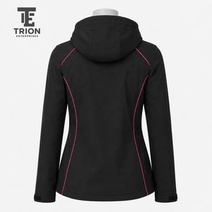 Veste softshell imperméable pour femme, tissu coupe-vent, coupe confortable et chaude, capuche ajustable, idéale pour la randonnée, le camping et les voyages - Product Image 3
