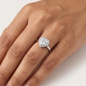 Anillo de Diamantes con Corte Corazón en Platino PT950, Anillo de Compromiso Romántico para Mujer con Halo de Diamantes Naturales, Joyería de Boda - Product Image 3