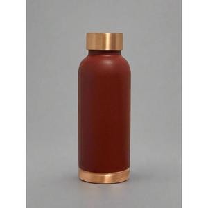 Bouteille d'eau en cuivre avec étui noir, design minimaliste, portable pour les voyages, anti-fuite, bouteille d'eau hautement isolée, design moderne - Product Image 3